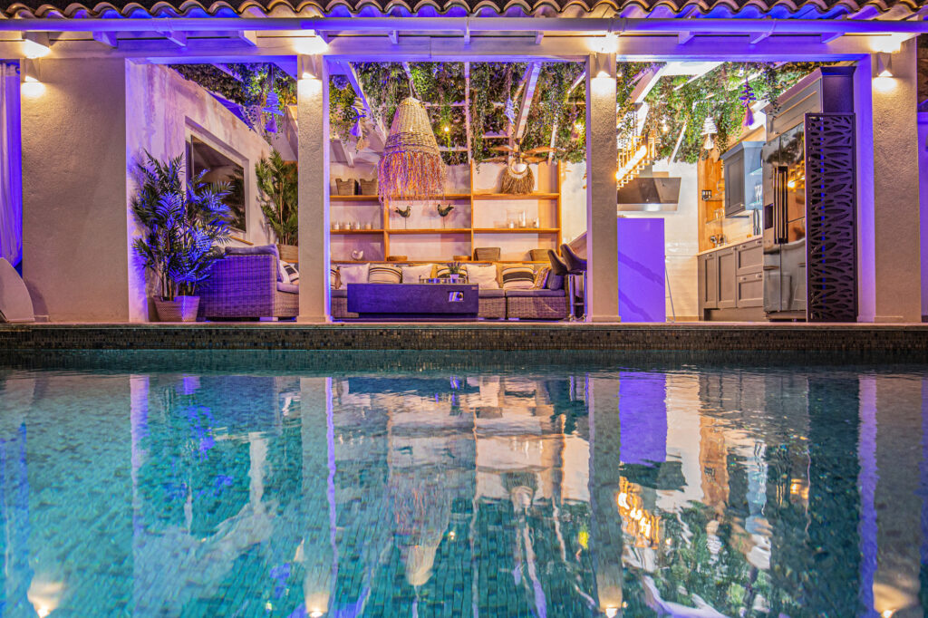 Villa sandryon night external 3